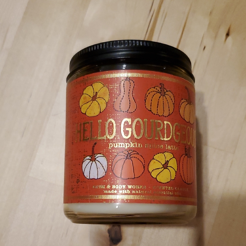 Bath & Body Works Pumpkin Spice Latte Single Wick Candle - Orange and Black